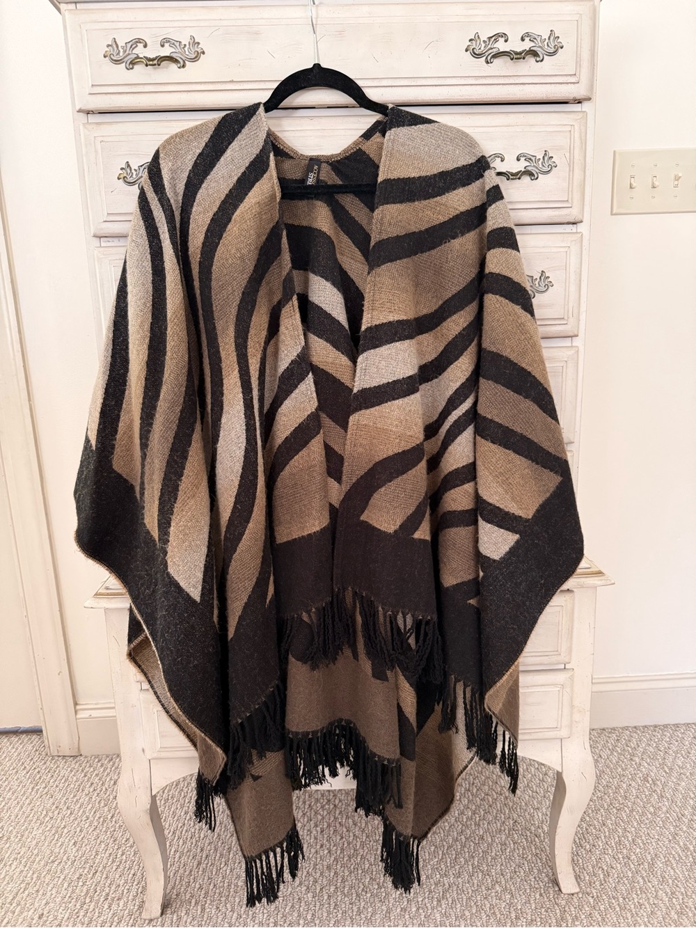 Fringed Zebra Stripe Throw Poncho - Black & Tan